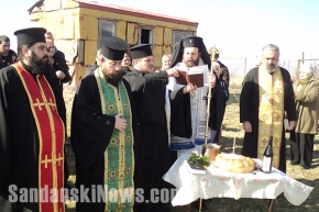 Неврокопският Митрополит заряза лозята на бизнес-фамилия Бошкилови