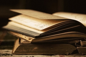 Дари книга за Деня на народните будители